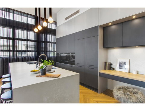 Ultimate Luxury Penthouse From The Block - Kempsey Accommodation 6