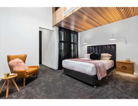 Ultimate Luxury Penthouse From The Block - Kempsey Accommodation 1