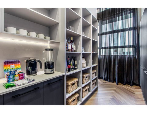 Ultimate Luxury Penthouse From The Block - Kempsey Accommodation 23