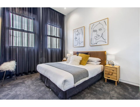 Ultimate Luxury Penthouse From The Block - Kempsey Accommodation 3