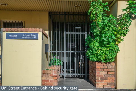 Clocktower Apartment Hotel - Kempsey Accommodation 18