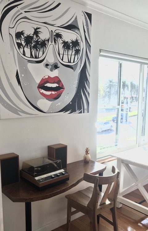 Beach Front Beauty - Kempsey Accommodation 3