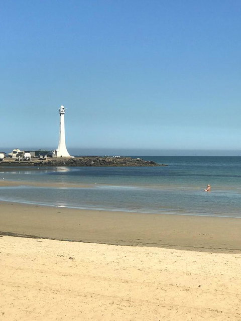Beach Front Beauty - Kempsey Accommodation 21