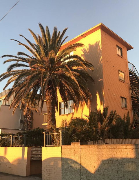 Beach Front Beauty - Kempsey Accommodation 11