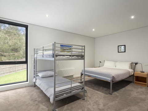 Cypress Hill - Kempsey Accommodation 11