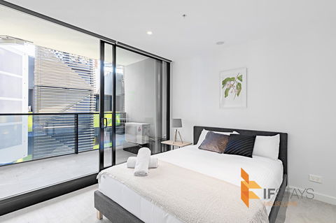 IFSuites (IFSTAYS) North Apartment - Kempsey Accommodation 3