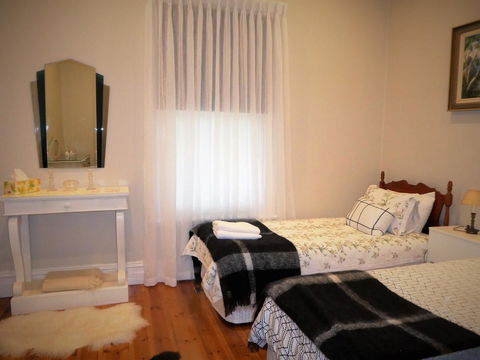 Fairbank House - Kempsey Accommodation 12