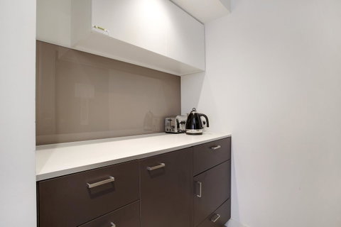 Seasons Heritage Melbourne - Kempsey Accommodation 15