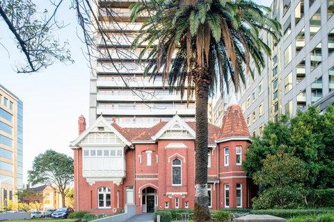 Seasons Heritage Melbourne - Kempsey Accommodation 1