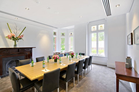 Seasons Heritage Melbourne - Kempsey Accommodation 32