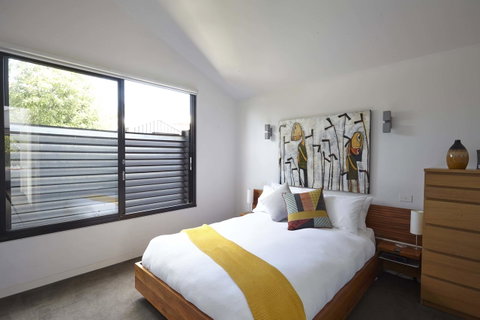Middle Park In Vogue - Rejuvenate Stays - Kempsey Accommodation 2