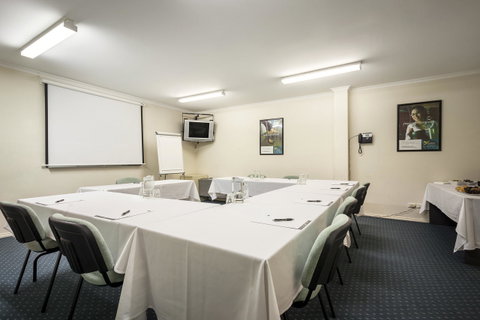 Punt Road Apartment Hotel - Kempsey Accommodation 2