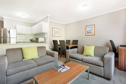 Punt Road Apartment Hotel - Kempsey Accommodation 4