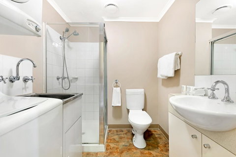 Punt Road Apartment Hotel - Kempsey Accommodation 10