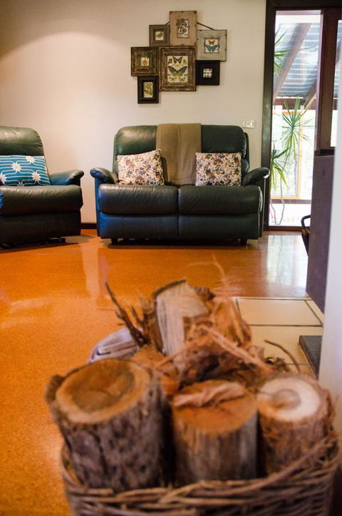 Ashwood Cottages - Kempsey Accommodation 7