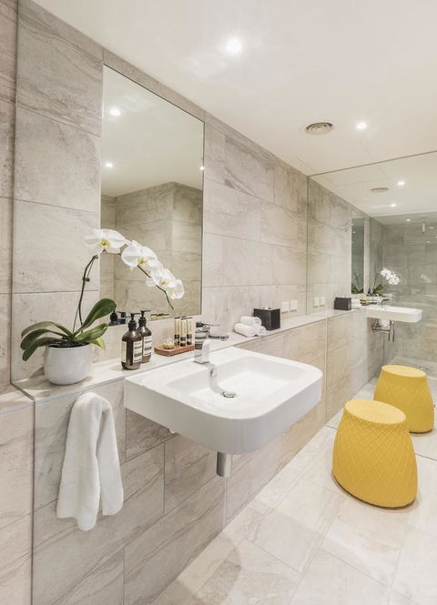 Quay West Suites Melbourne - Kempsey Accommodation 4