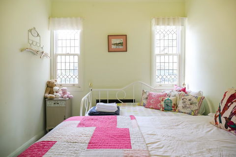 Miss Pym's Cottage - Kempsey Accommodation 25