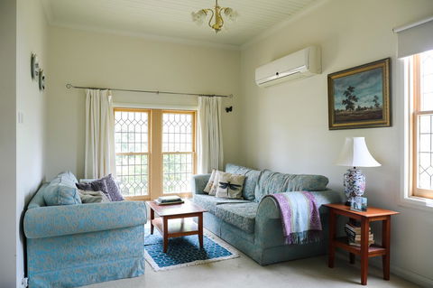 Miss Pym's Cottage - Kempsey Accommodation 43