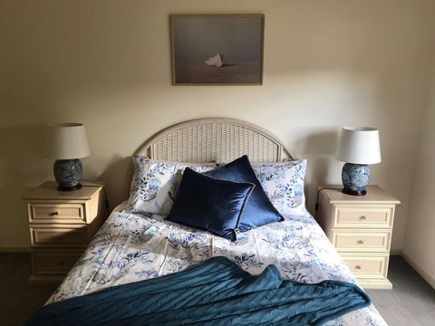 Lakeside Conti Villas - Kempsey Accommodation 6