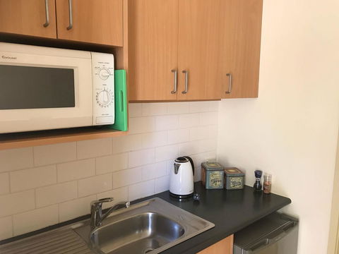 Lakeside Conti Villas - Kempsey Accommodation 15