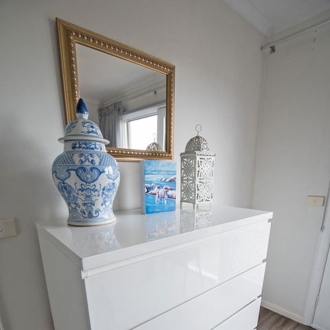 Stunning Waterfront Only 10 Minutes To Phillip Island - FREE EV UNIT 7kW For Electric Cars - Pet Friendly, Fireplace FREE WIFI Wine & Chocolates - Kempsey Accommodation 21