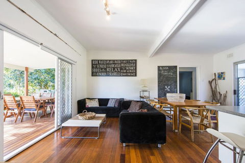 The Beach Shack On Spenser - Kempsey Accommodation 1
