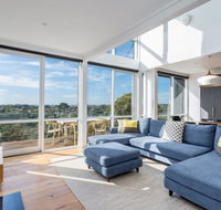 The Blairgowrie Glasshouse 360 views - Kempsey Accommodation