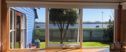 The Boat House - Kempsey Accommodation 2