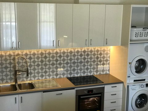 The Botanic Apartments Williamstown - Kempsey Accommodation 2