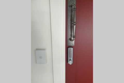 The Bower@ Kings Cottage - Kempsey Accommodation 2