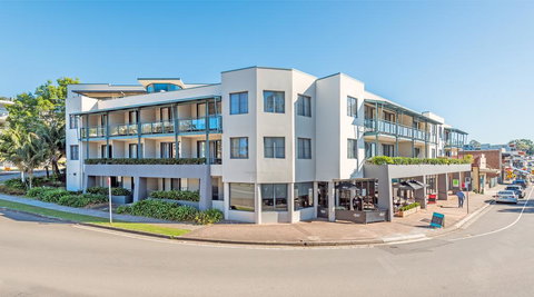 The Brighton Apartments - Kempsey Accommodation 0