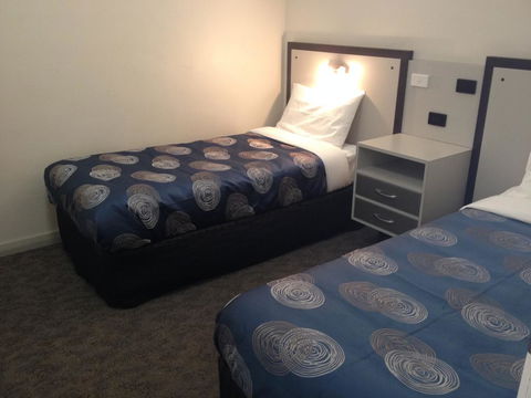 The Central Hotel Motel Lakes Entrance - Kempsey Accommodation 2