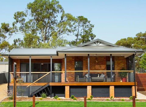 The Clyde Greenock - Kempsey Accommodation 2