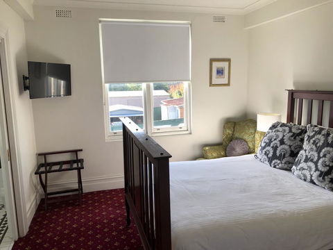 The Corner Hotel Alexandra - Kempsey Accommodation 1