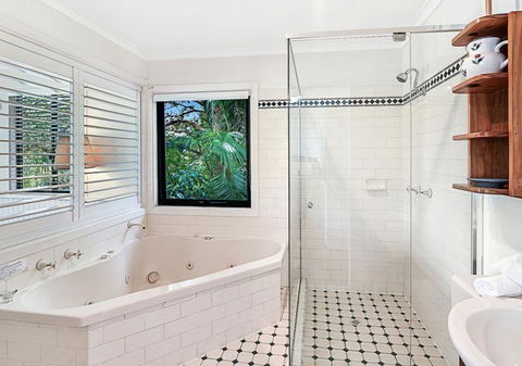 The Cottages On Mount Tamborine - Kempsey Accommodation 2