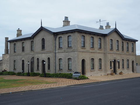 The Customs House B & B - Kempsey Accommodation 0