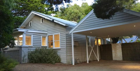 The Cute Beach House - Kempsey Accommodation 0