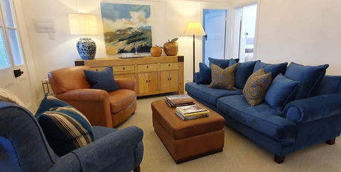 The Dewhurst - Sophisticated Entire CBD Apartment - Kempsey Accommodation 0