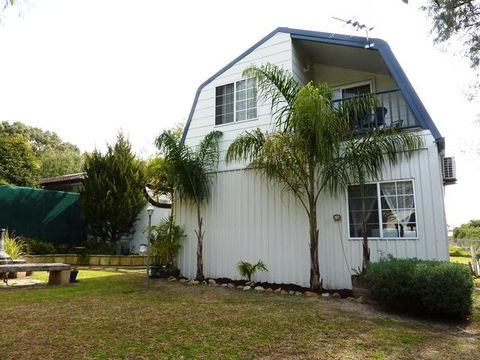 The Doo Drop Inn - Kempsey Accommodation 2