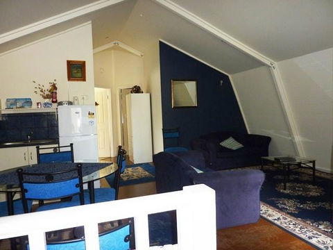 The Doo Drop Inn - Kempsey Accommodation 0