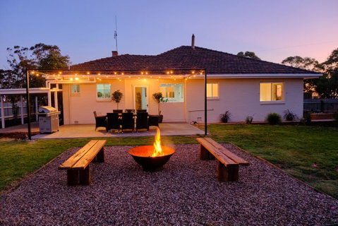 The Farmhouse. - Kempsey Accommodation 0