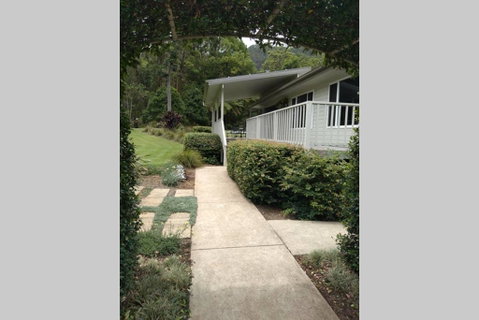The Greenhouse - Kempsey Accommodation 0