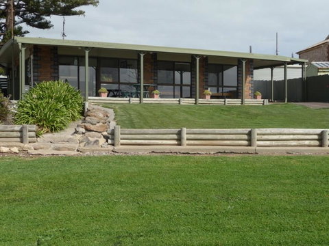 The Hideaway - Kempsey Accommodation 2