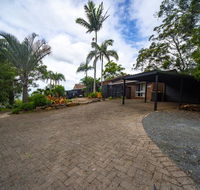 The Hillside Villa - Kempsey Accommodation