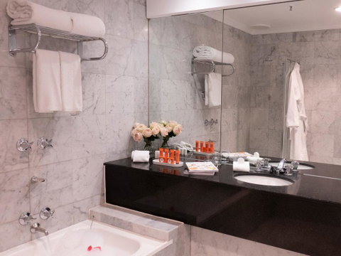 The Hotel Windsor - Kempsey Accommodation 2