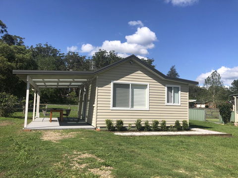 The Kookaburra Cottage - Kempsey Accommodation 1