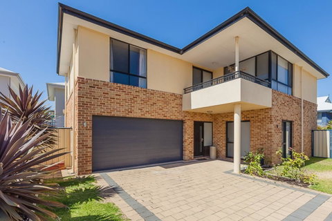 The Lane, Doubleview - Kempsey Accommodation 0