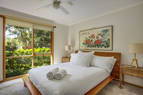 The Leisure House - Kempsey Accommodation 1