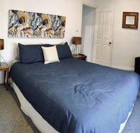 The Light and Bright Yellow Beach House - Kempsey Accommodation