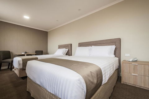 The Lighthouse Hotel - Kempsey Accommodation 3